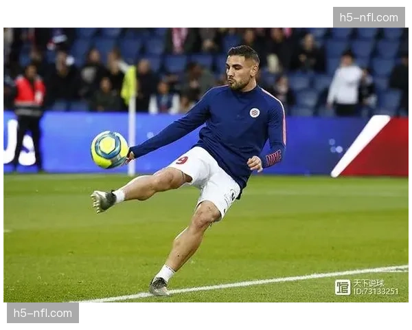 《队报》专题讨论：功利足球盛行是否伤害了法甲的观赏性传统？